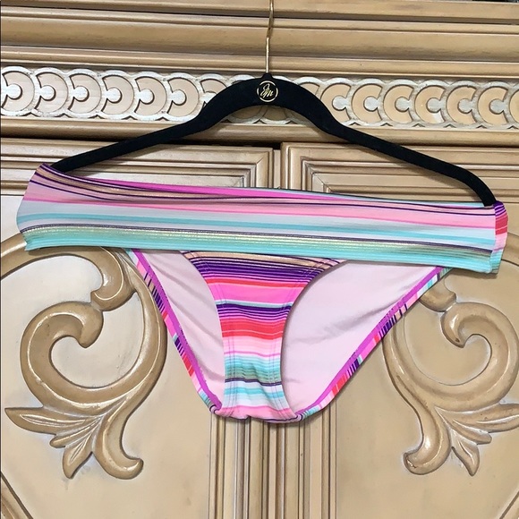 Victoria Secret hipster striped bottom s/p - Picture 1 of 5